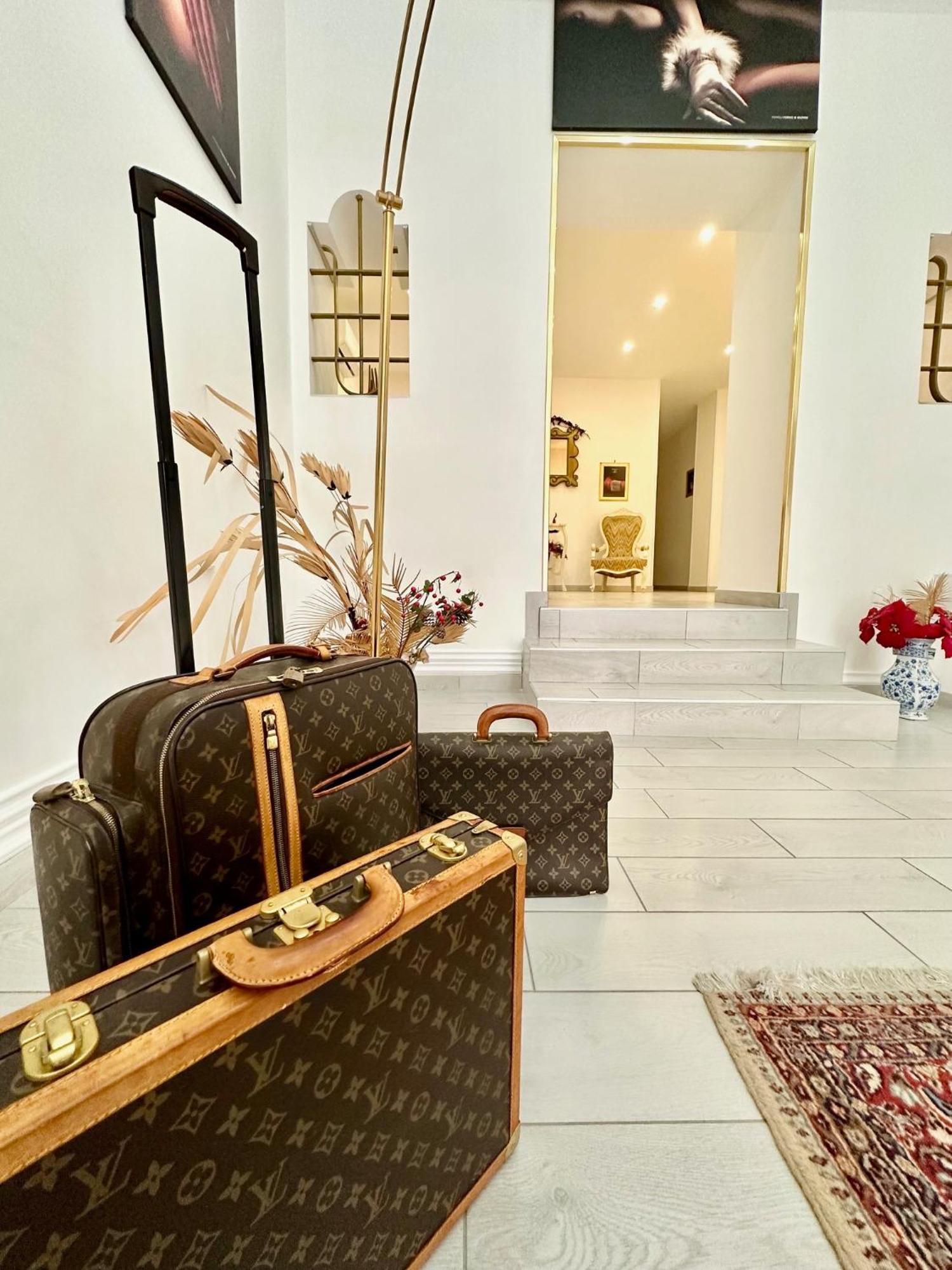 Gloves Rooms Неаполь Экстерьер фото